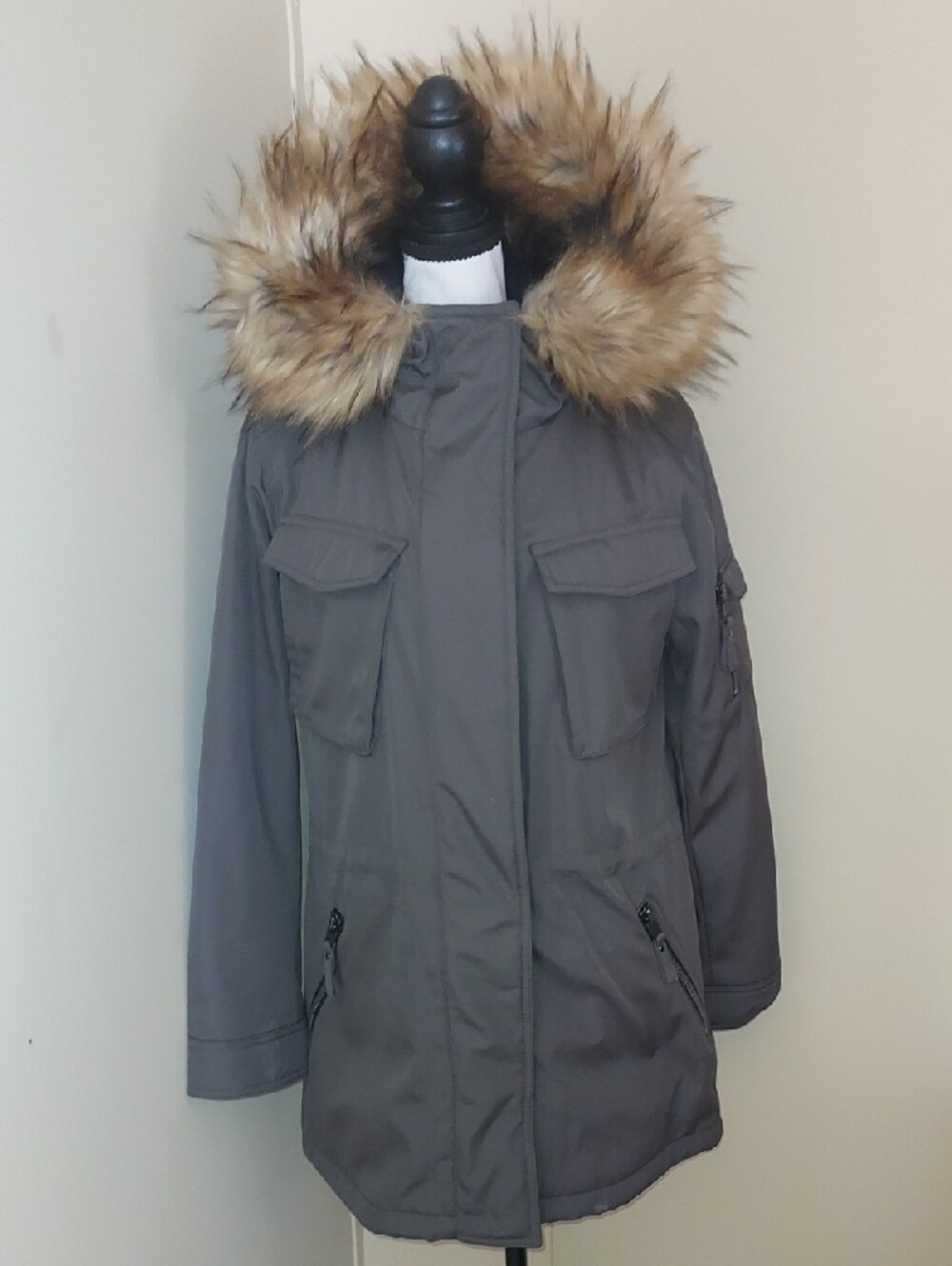 Classic Women's Women's Green Parka With Faux Fur Trim Hoodie